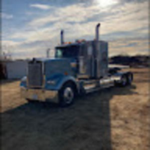 Meet your Posher, Kenworth w900 l